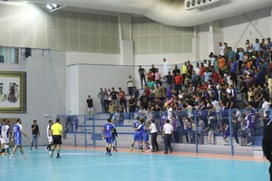 'انضباط اليد' تصدر قرارات أحداث النجمة وباربار