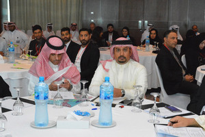 'مهارات التعامل مع العملاء' ورشة في هيئة الكهرباء والماء