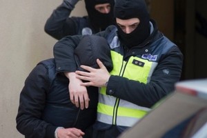 اعتقال روسي في اسبانيا لارتباطه بـ'قرصنة' الانتخابات الأميركية 