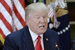 ترامب يطالب الوكالات الحكومية بوضع خطط لخفض الإنفاق