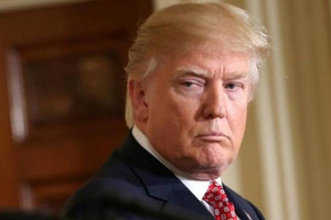 صحيفة: (إف.بي.آي) يحصل على أمر قضائي لمراقبة مستشار سابق لترامب في تحقيق روسيا