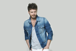 بعد أركان بيتككايا... كيفانش تاتليتوغ إلى هوليوود