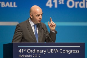 'الفيفا واليويفا' يدينان الاعتداء على حافلة بروسيا دورتموند