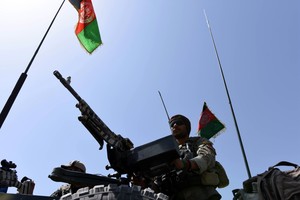 مقتل جنديين أفغانيين في انفجار قنبلة جنوب أفغانستان