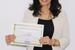 'الخفاجي' تنال جائزة أفضل بحثي في المؤتمر العالمي للطب الجزيئي