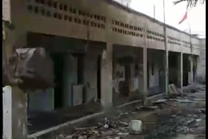 الأوقاف الجعفرية تباشر هدم عقار في بني جمرة يستخدم بصورة مخالفة للعقد