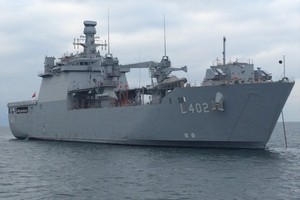 بالصور...الدفاع التركية تتسلم أول سفينة برمائية مصنعة محليًا