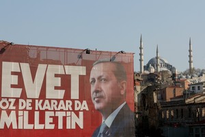  تركيا: حملة الاستفتاء على توسيع صلاحيات الرئيس تدخل يومها الأخير