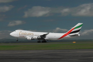 الإمارات للشحن الجوي تنقل يخت 'فريق طيران الإمارات نيوزيلندا'