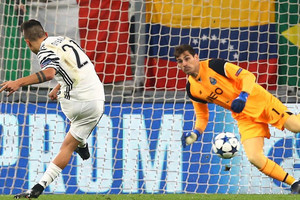 يوفنتوس متفائل بلحاق المصاب ديبالا بمواجهة برشلونة