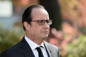 هولاند يدعو روسيا وأوكرانيا إلى أن 'تكونا على مستوى التحديات'