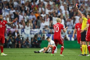 دوري أبطال أوروبا: حملة على حكم مباراة ريال وبايرن