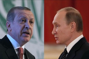 بوتين وأردوغان يبحثان الوضع في سورية الشهر القادم