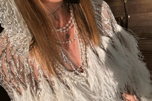 بالفيديو وبالصور...  آخر اللمسات لعرض فساتين اعراس نعيم خان  لمجموعة 2018