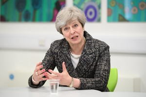 ماي ترفض استبعاد زيادة الضرائب بعد الانتخابات