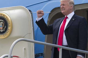 إيران تتهم ترامب بمحاولة إيجاد ذريعة لإلغاء الاتفاق النووي