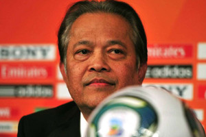 التايلندي ماكودي يطالب الفيفا برفع الايقاف عنه