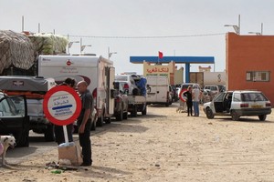 المغرب يستدعي سفير الجزائر بعد محاولة سوريين التسلل إلى أراضيه