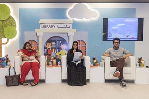 أربعة تجارب أدبية تكشف مصادر أفكارها في 'الشارقة القرائي للطفل'