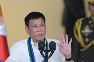 اتهام الرئيس الفلبيني بالقتل الجماعي أمام المحكمة الجنائية الدولية