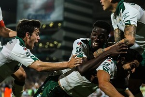 سانتوس لاجونا يسقط أميركا في الدوري المكسيكي ويقترب من التأهل إلى دور الثمانية