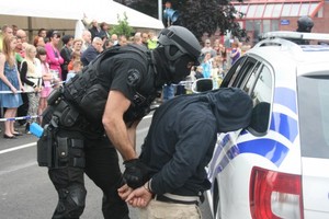 عملية امنية تستهدف متطرفين في برشلونة على صلة باعتداءات بروكسل