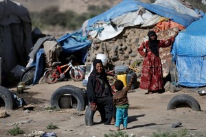 وفاة طفل كل 10 دقائق باليمن ... ودعمٌ بـ819 مليون دولار من السعودية والإمارات والكويت ودول غربية