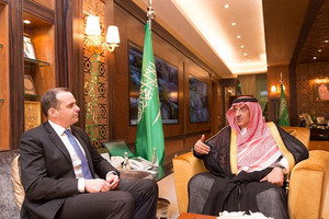 وزير الداخلية السعودي يبحث مع مبعوث ترامب سبل القضاء على داعش