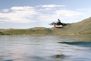 بالفيديو... 'كيتي هوك' تعلن عن طائرة خفيفة لا تحتاج إلى ترخيص للطيران