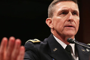 نواب يرجحون أن فلين المستشار السابق لترامب خرق القانون بزيارة لروسيا