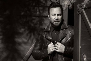 عاصي الحلاني نجم مهرجانات 'صيف جونيه'