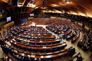 مجلس أوروبا يتهم روسيا وإيران باستغلال 'انتربول' ضد معارضيهما