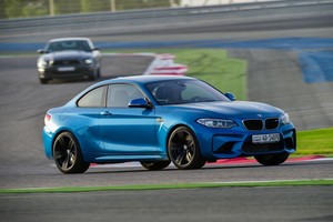 فعالية جديدة من 'الحلبة لك' الليلية و'تجارب القيادة المثيرة' بحلبة البحرين الدولية