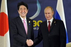 بوتين وآبي يطالبان كوريا الشمالية بتجنب الأعمال الاستفزازية