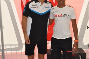 جلال وبشارة يمثلان البحرين في أكاديمية السائقين الشباب بالخليج