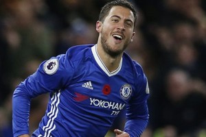 كونتي لا يجزم ببقاء هازارد في تشلسي