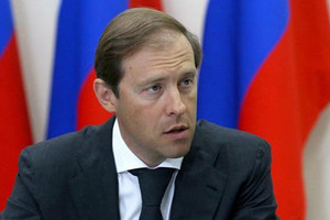 وزير روسي يتوقع نمواً اقتصادياً في البلاد يبلغ 2 بالمئة تقريباً في عام 2017