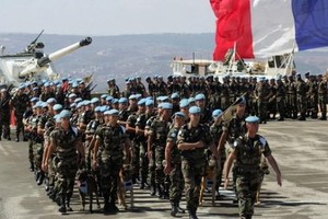 فرنسا تقتل أكثر من 20 متشدداً على حدود مالي وبوركينا فاسو