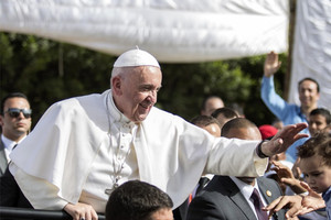 البابا يدعو لوساطة لحل أزمة كوريا الشمالية وتجنب حرب مدمرة 