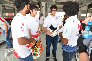 بالصور... أكاديمية السائقين الشباب الخليجيين تنتقل إلى مضمار دبي أوتودروم