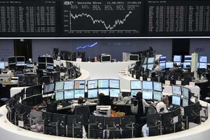 الأسهم الاوروبية تستهل مايو بمكاسب بفضل نتائج الشركات