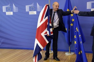 بريطانيا تخوض مفاوضات بريكست كـ'طرف مفاوض' وليس 'متسول