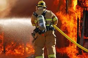 إصابة 31 شخصاً في حريق بمبنى سكني في العاصمة الروسية