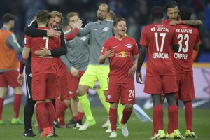 لايبزيغ سعيد بالتأهل الأوروبي ودورتموند يحلم بنفس المصير رغم الخلافات الداخلية