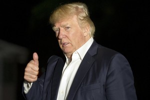 مستثمرون كبار يحثون ترامب على التمسك باتفاق باريس للمناخ 