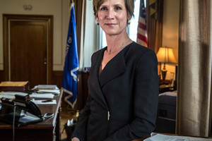 مسؤولة أميركية سابقة: فلين ربما كان منفتحا على ابتزاز روسي