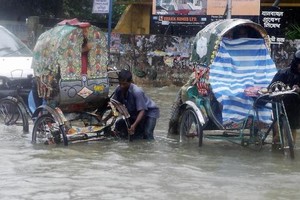 البرق والعواصف تودي بحياة 22 شخصا شمالي وشرقي الهند