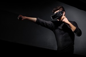 سامسونغ تواصل قيادة سوق خوذات الواقع الإفتراضي في الربع الأول من هذا العام