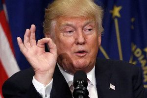 ترامب يؤكد انه اعتزم إقالة مدير مكتب التحقيقات الاتحادي ' المغرور'