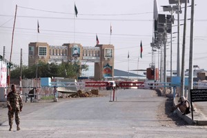 مقتل 20 شخصاً في هجوم انتحاري استهدف نائب برلماني باكستاني